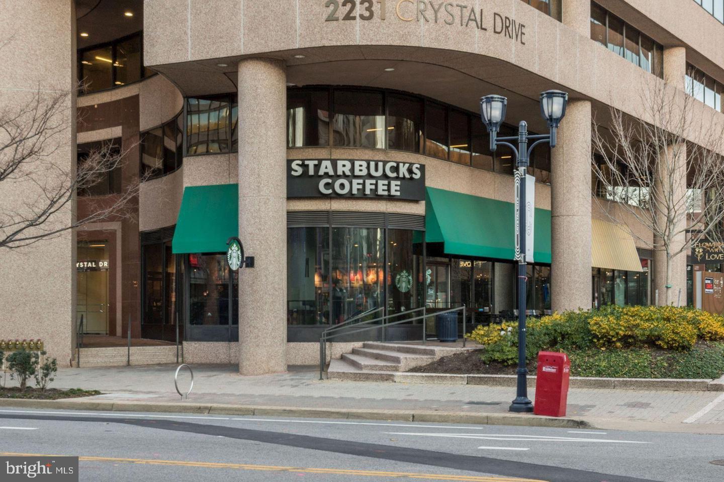 3600 South Glebe Road, Unit 327W Arlington, VA 22202 - Photo 36 of 42 Lots of restaurants in walking distance