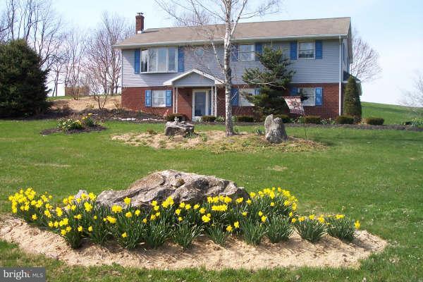 725 Schaeffer Road Lebanon, PA 17042 - Photo 1 of 8 Gallery Image 1