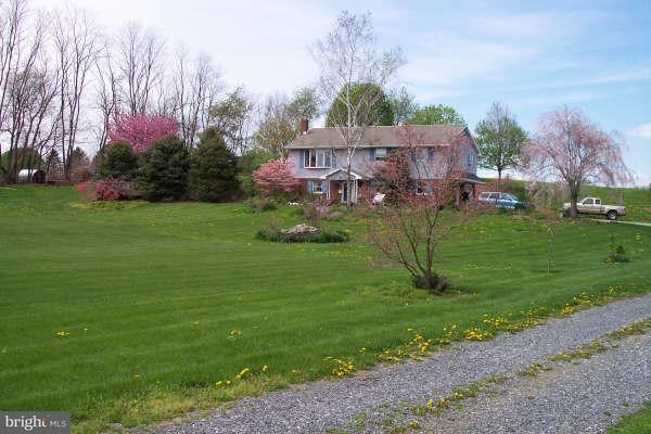 725 Schaeffer Road Lebanon, PA 17042 - Photo 4 of 8 Gallery Image 4