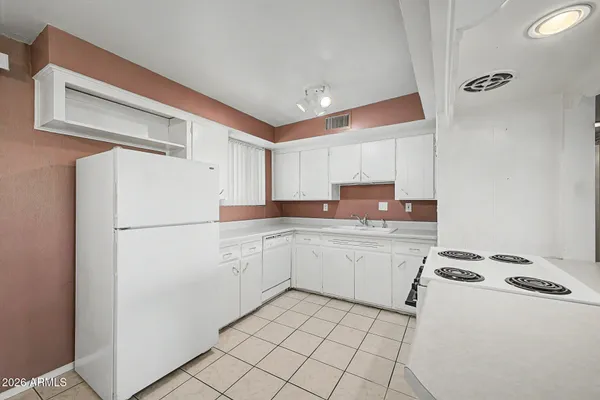 $300,000 | 6824 East 2nd Street, Unit 207, Scottsdale, AZ 85251