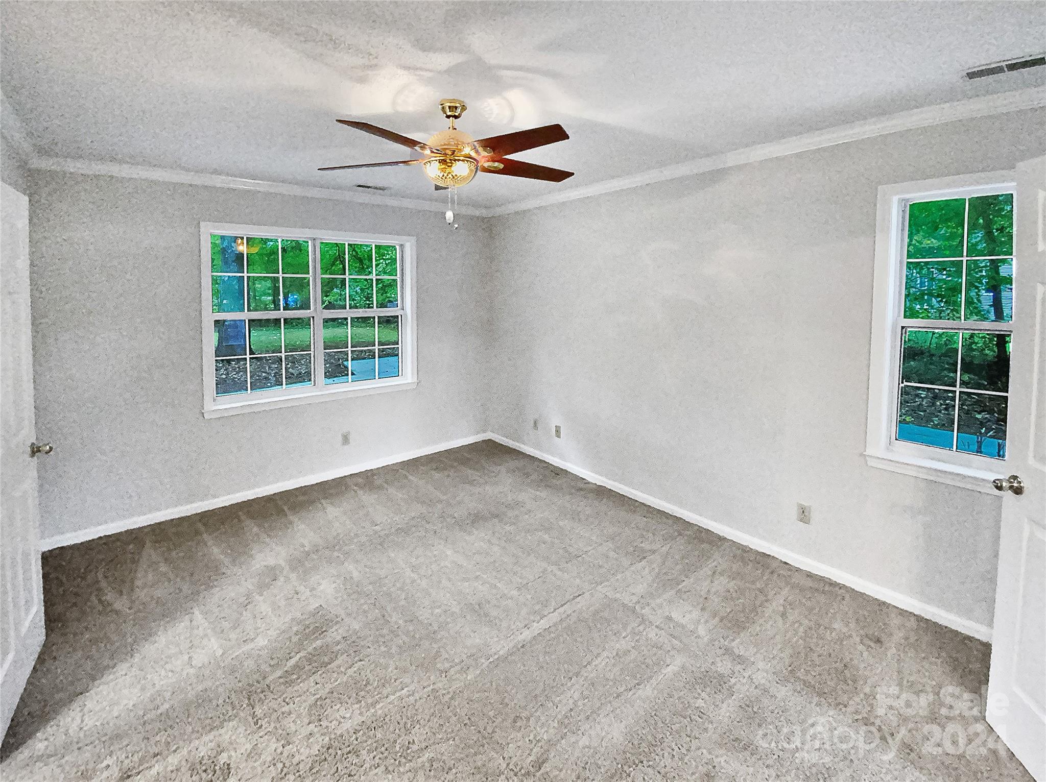 1150 Phillip Street Salisbury, NC 28147 - Photo 5 of 22 an empty room with a window