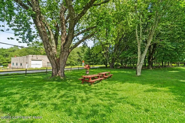 $890,000 | 1793 Highway 534, Albrightsville, PA 18210