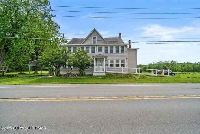 $890,000 | 1793 Highway 534, Albrightsville, PA 18210