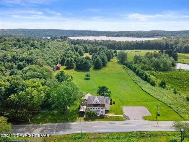 $890,000 | 1793 Highway 534, Albrightsville, PA 18210