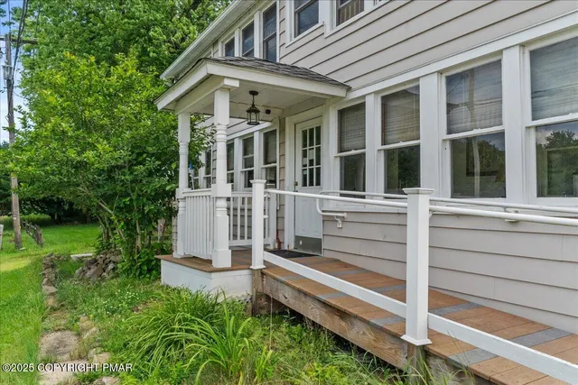 $890,000 | 1793 Highway 534, Albrightsville, PA 18210