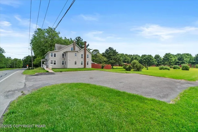 $890,000 | 1793 Highway 534, Albrightsville, PA 18210