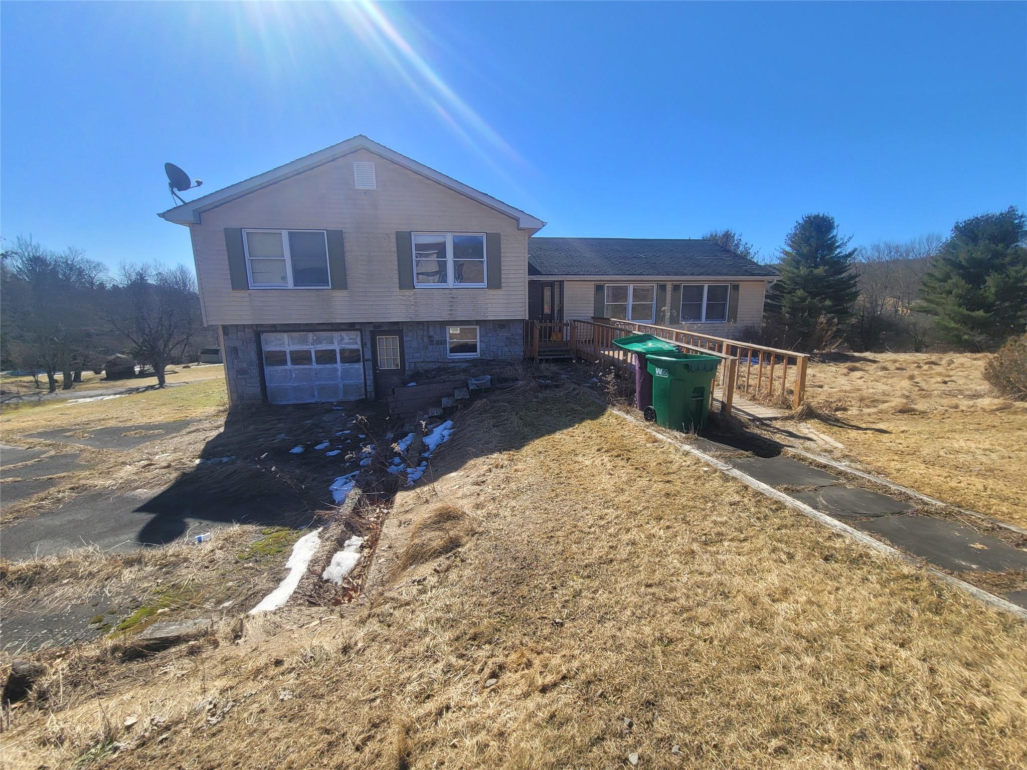 26 Rolling Meadows Road Livingston Manor, NY 12758 - Photo 2 of 19 a view of a house with a yard