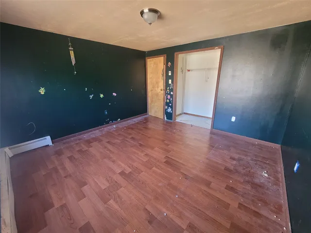 a view of a livingroom with a hall