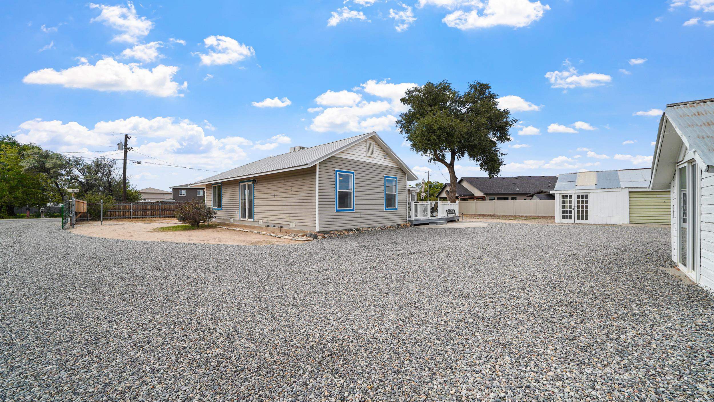 2930 B B 1/2 Road Grand Junction, CO 81503 - Photo 18 of 26