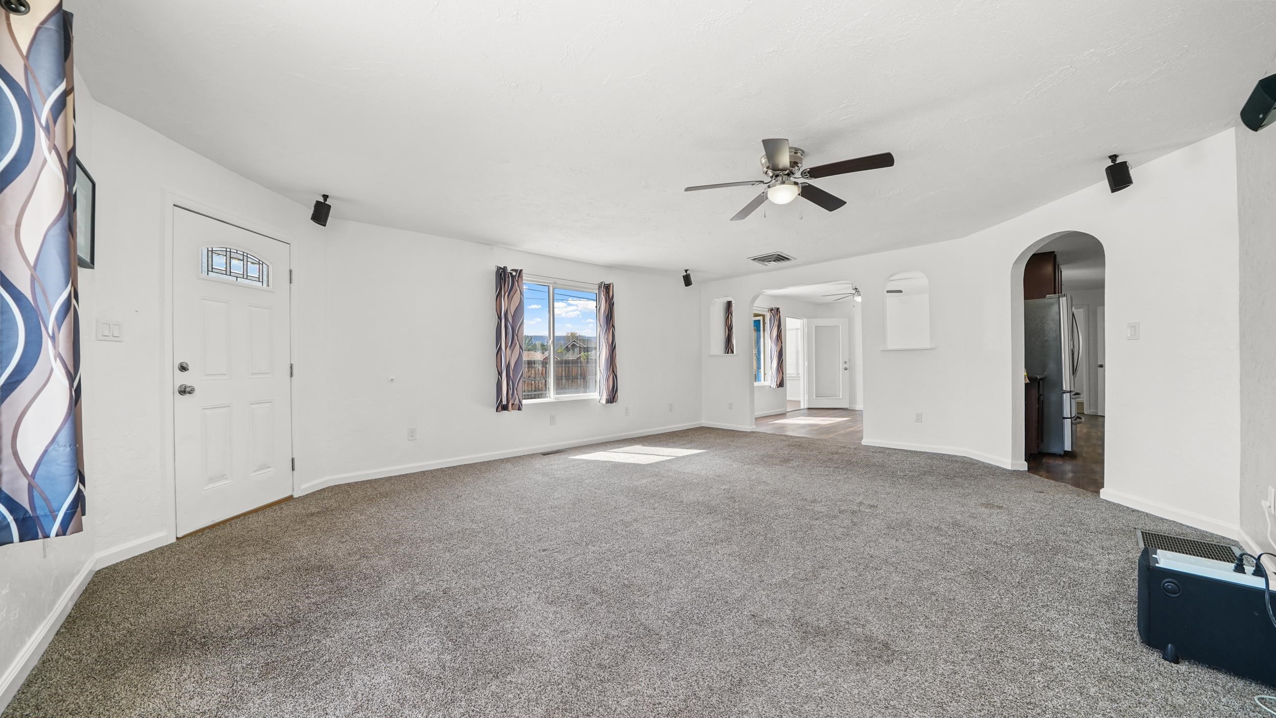 2930 B B 1/2 Road Grand Junction, CO 81503 - Photo 3 of 26