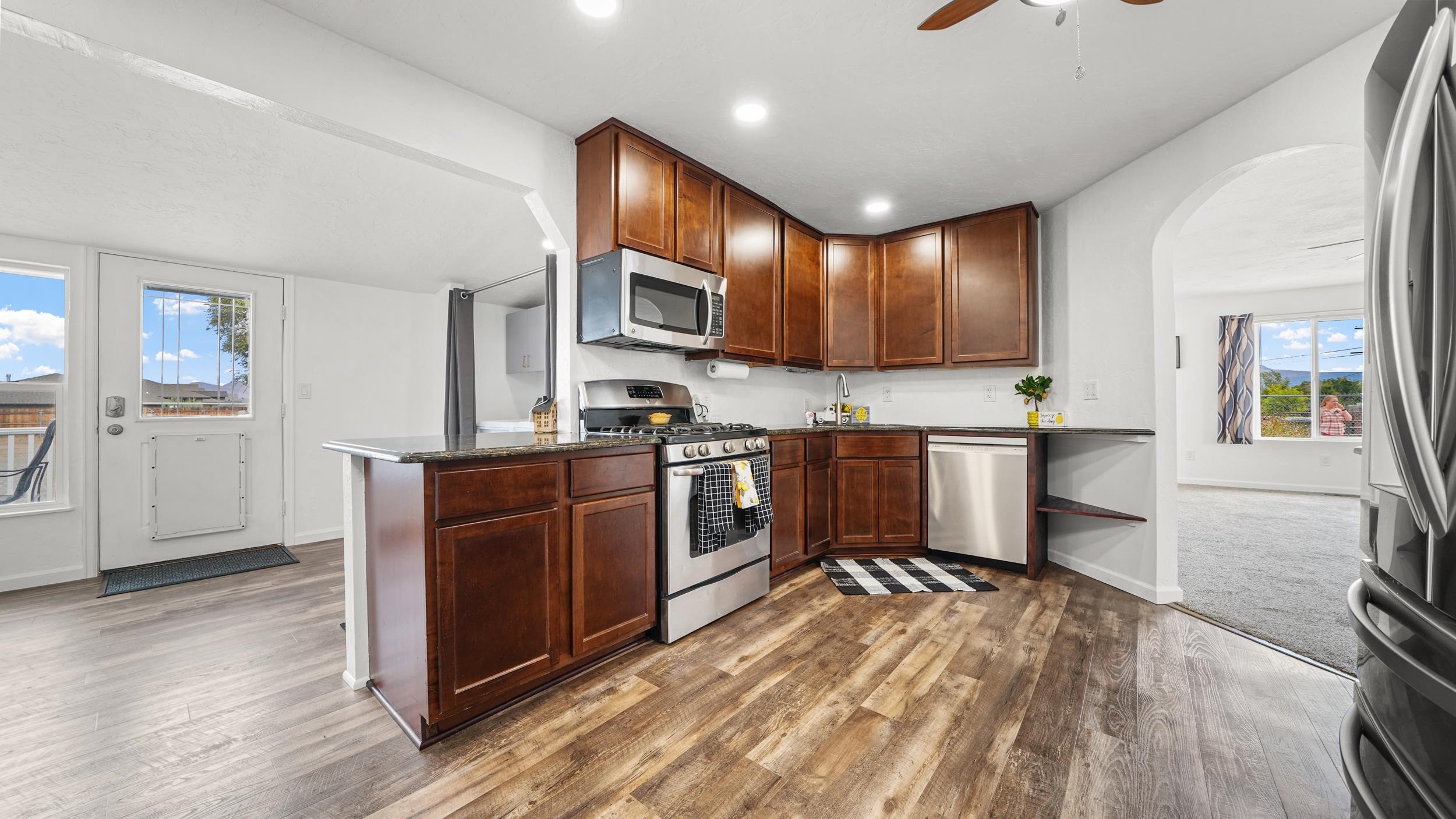 2930 B B 1/2 Road Grand Junction, CO 81503 - Photo 7 of 26