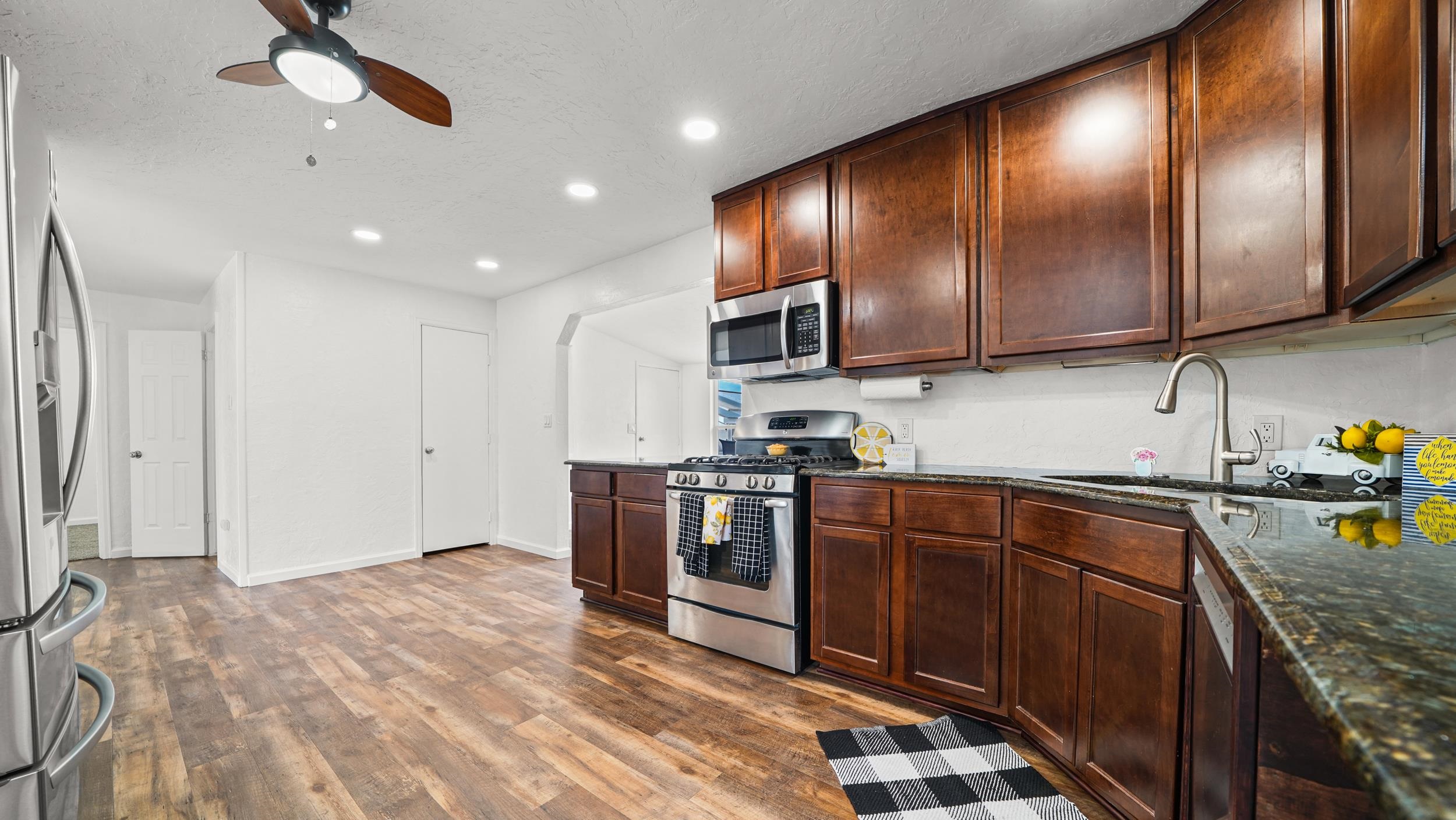 2930 B B 1/2 Road Grand Junction, CO 81503 - Photo 8 of 26