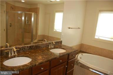1513 Regent Manor Court Silver Spring, MD 20904 - Photo 14 of 26 Bath (Master)