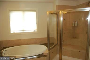 1513 Regent Manor Court Silver Spring, MD 20904 - Photo 15 of 26 Bath (Master)