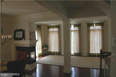 1513 Regent Manor Court Silver Spring, MD 20904 - Photo 2 of 26 Living Room
