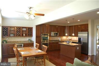 1513 Regent Manor Court Silver Spring, MD 20904 - Photo 7 of 26 Kitchen