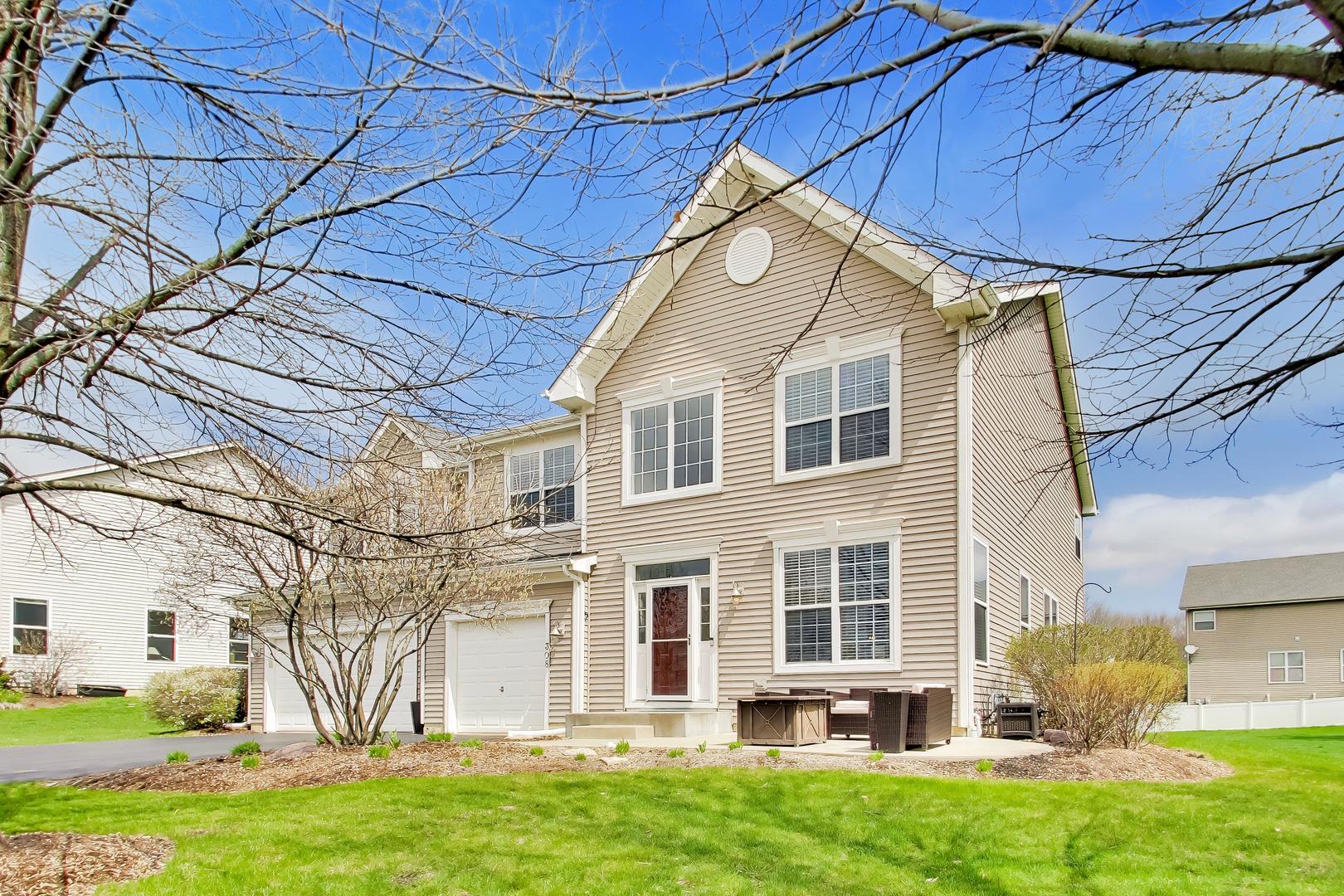 308 Cedar Ridge Drive Lake Villa, IL 60046 - Photo 2 of 39