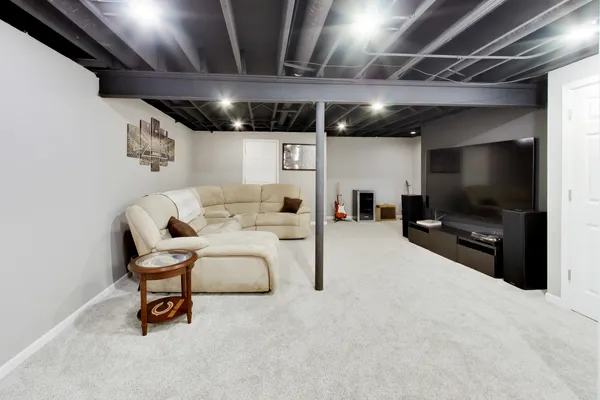 $560,000 | 308 Cedar Ridge Drive, Lake Villa, IL 60046