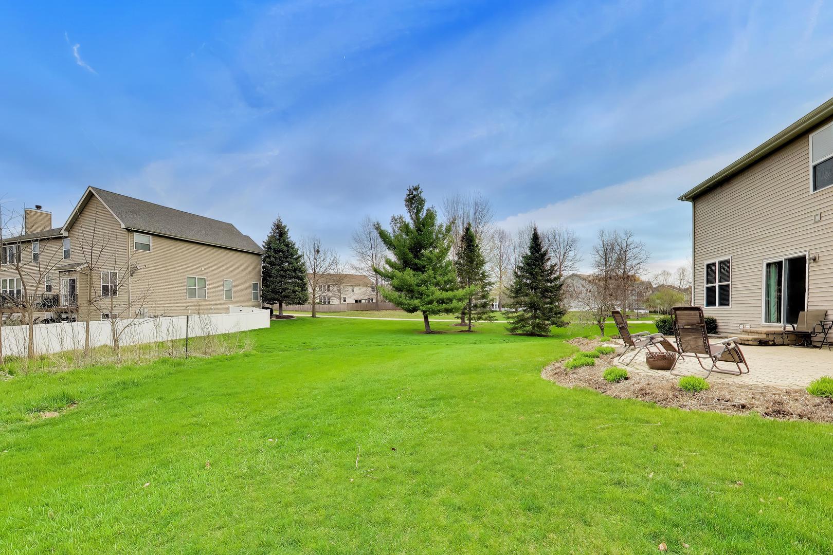 308 Cedar Ridge Drive Lake Villa, IL 60046 - Photo 35 of 39