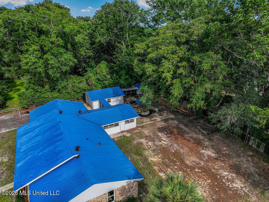 4024 Castenera Avenue Moss Point, MS 39563 - Photo 18 of 26 DJI_20260526165922_0042_D2