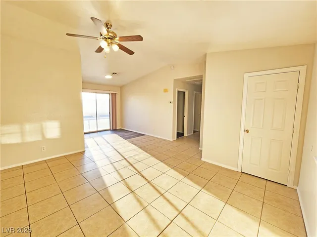 $1,090 | 1381 Ogallala Street, Unit D, Pahrump, NV 89048