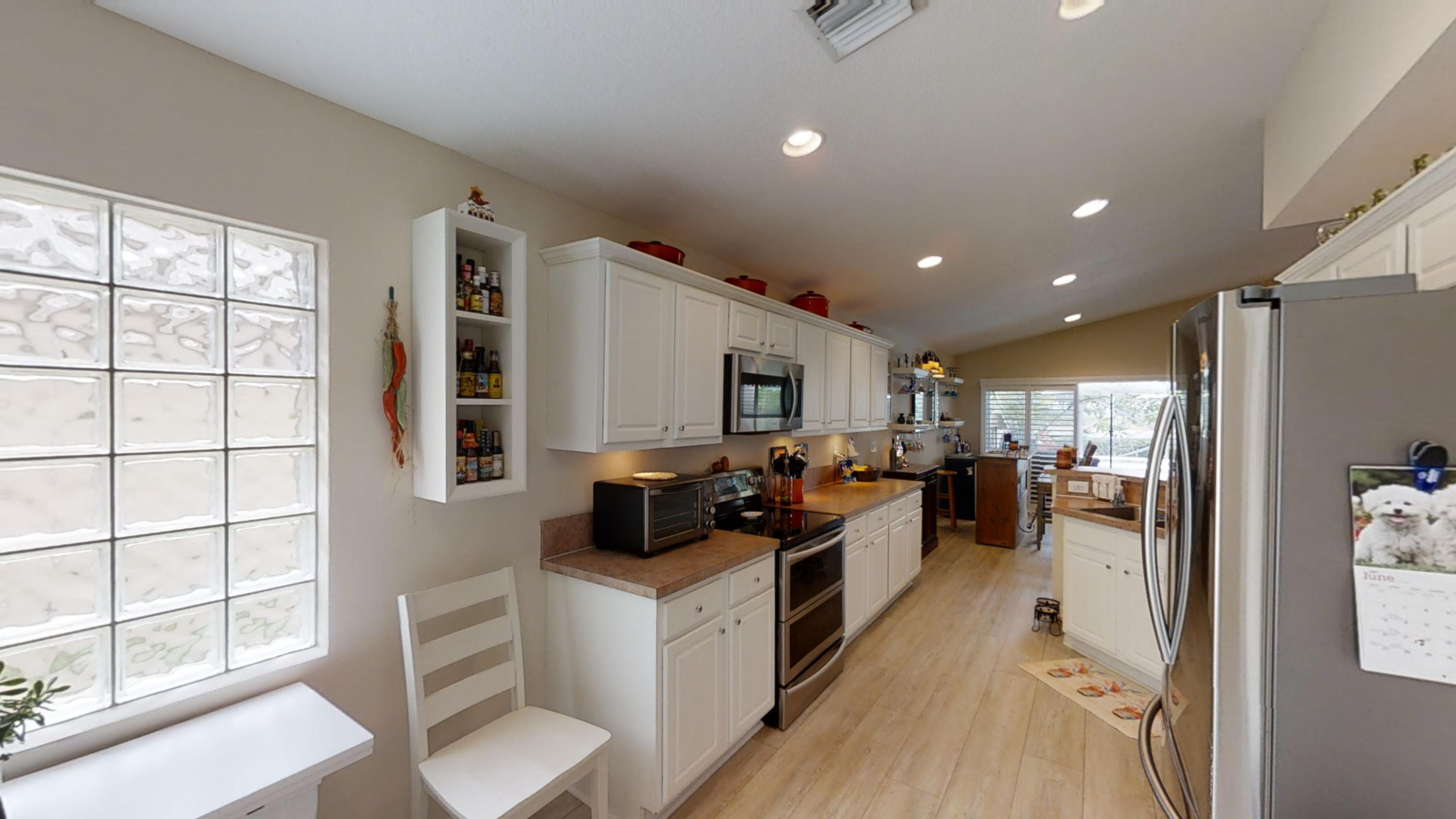 12115 Roma Road Boynton Beach, FL 33436 - Photo 24 of 56 Kitchen