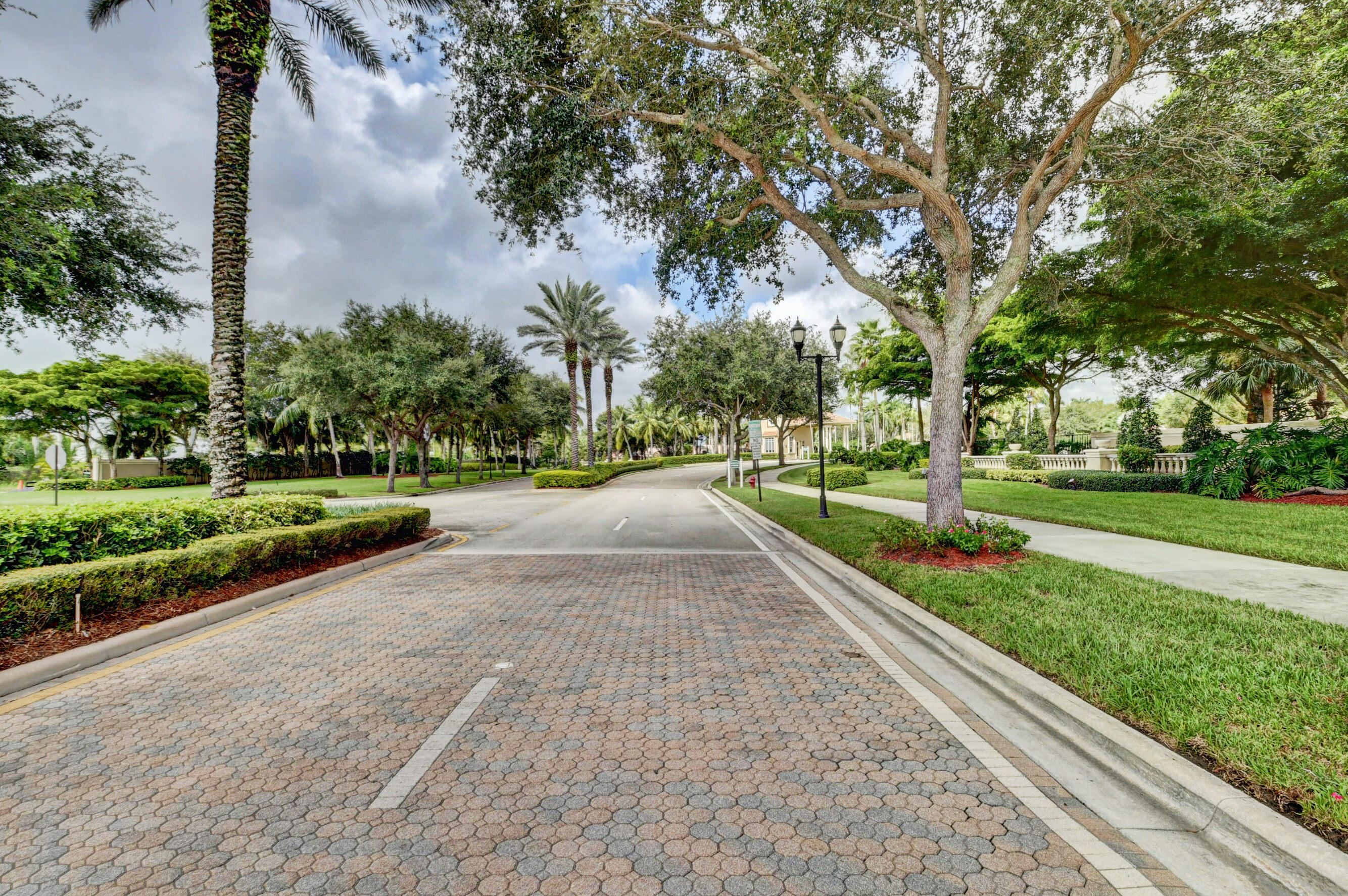 12115 Roma Road Boynton Beach, FL 33436 - Photo 36 of 56 Community Entrance
