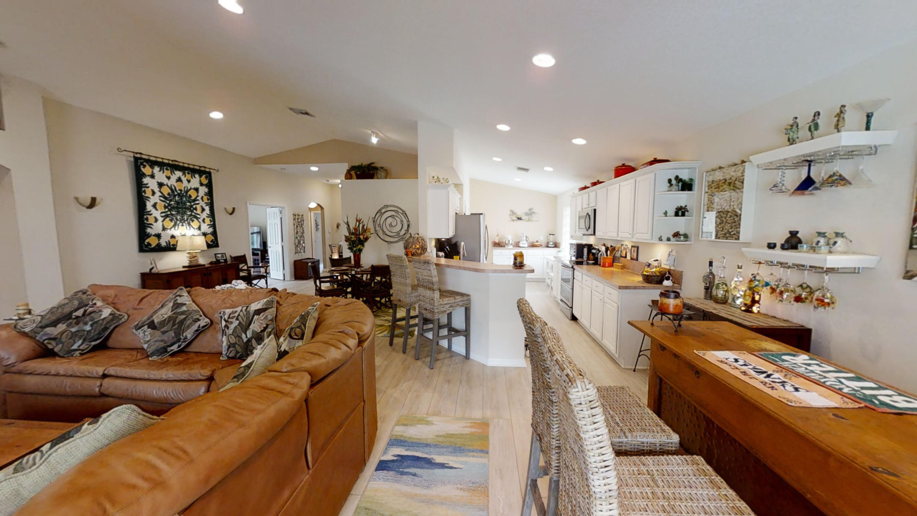 12115 Roma Road Boynton Beach, FL 33436 - Photo 5 of 56 Living/Kitchen