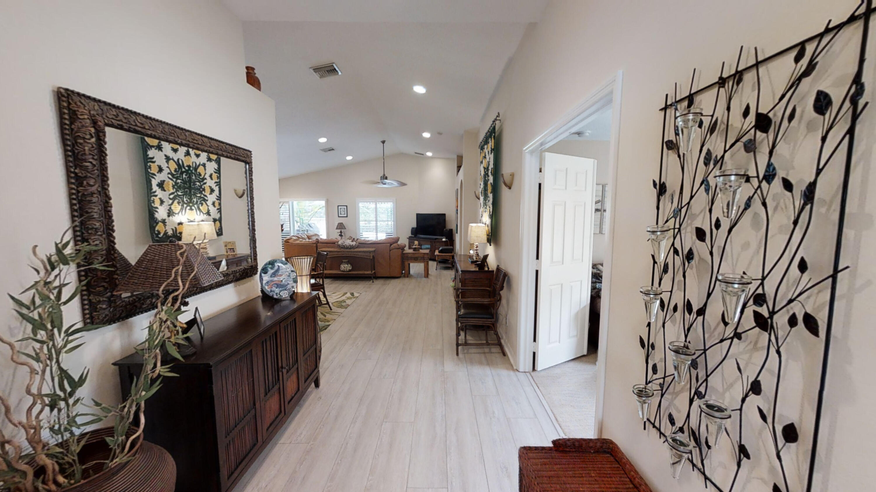 12115 Roma Road Boynton Beach, FL 33436 - Photo 10 of 56 Entry