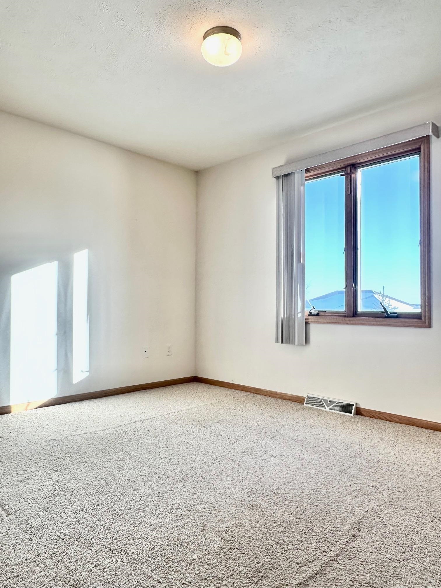 1510 Agnes Road Fort Atkinson, WI 53538 - Photo 11 of 16