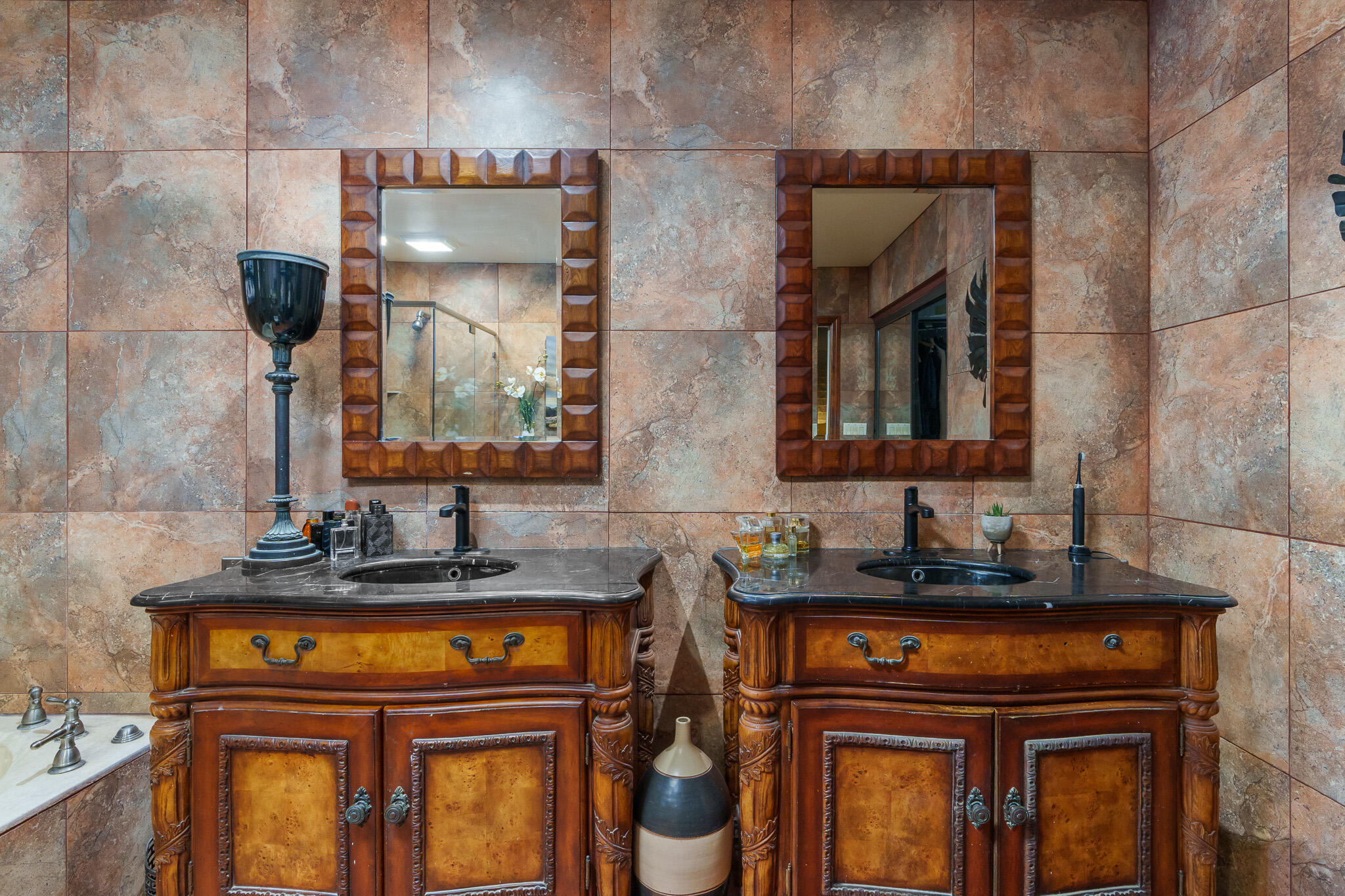 2801 Northwest 27th Avenue Boca Raton, FL 33434 - Photo 25 of 60 Dual Vanity
