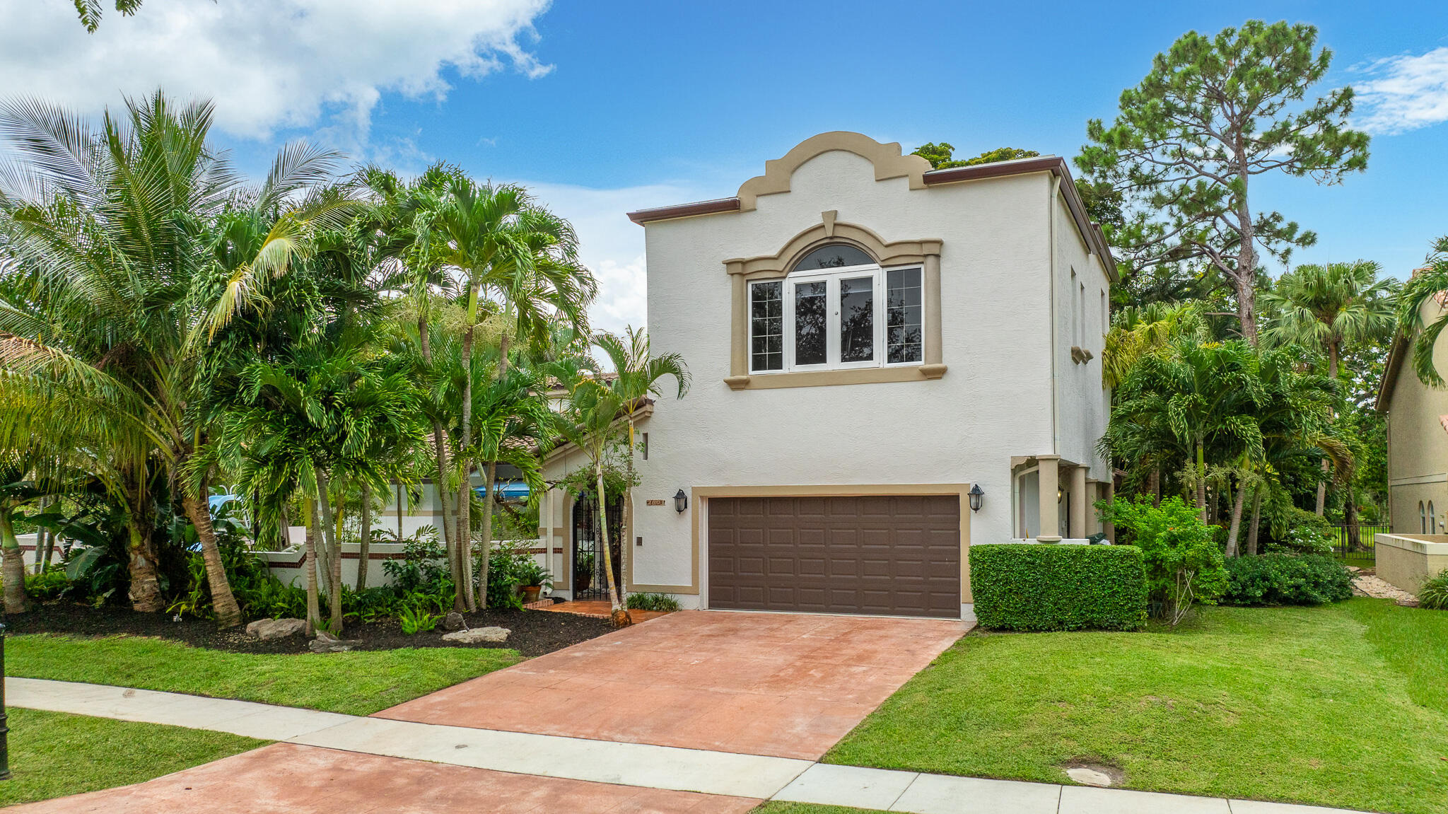 2801 NW 27th Ave