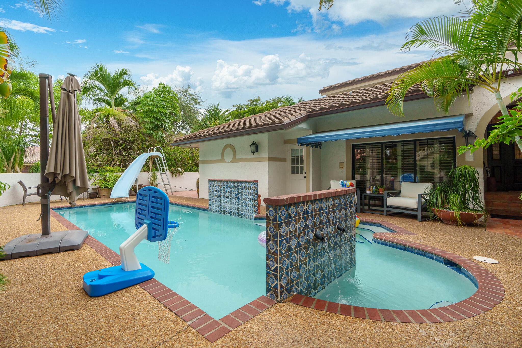2801 Northwest 27th Avenue Boca Raton, FL 33434 - Photo 49 of 60 Pool with Waterfall Features