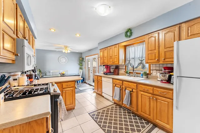 $232,000 | 900 14th Place, Camanche, IA 52730