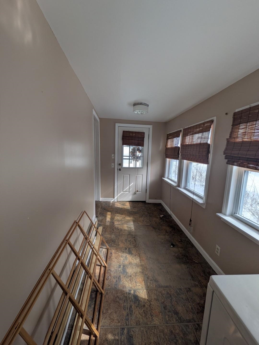 56 Sprague Street Manchester, NH 03103 - Photo 20 of 27