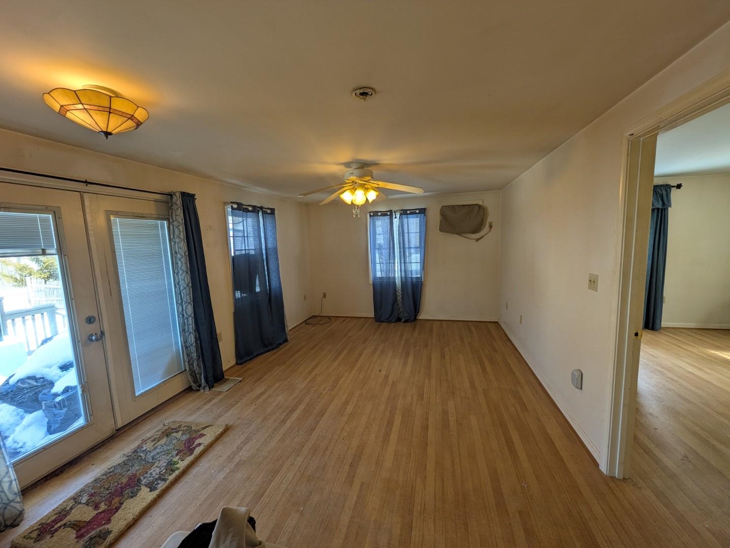 56 Sprague Street Manchester, NH 03103 - Photo 5 of 27