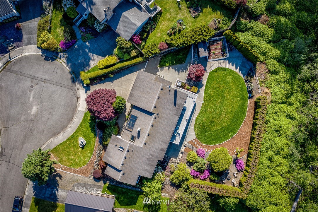 237 Terrace Place Bellingham, WA 98225 - Photo 1 of 30 Gallery Image 1