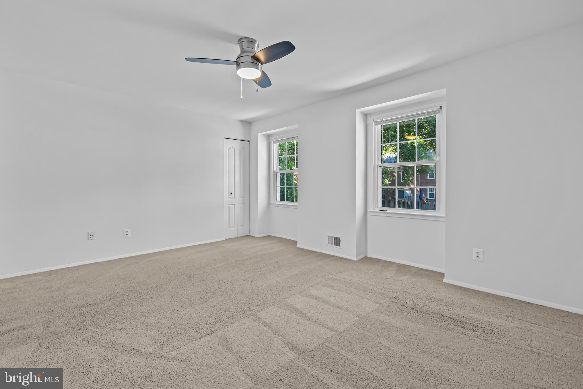 11924 Travistock Court Reston, VA 20191 - Photo 20 of 41