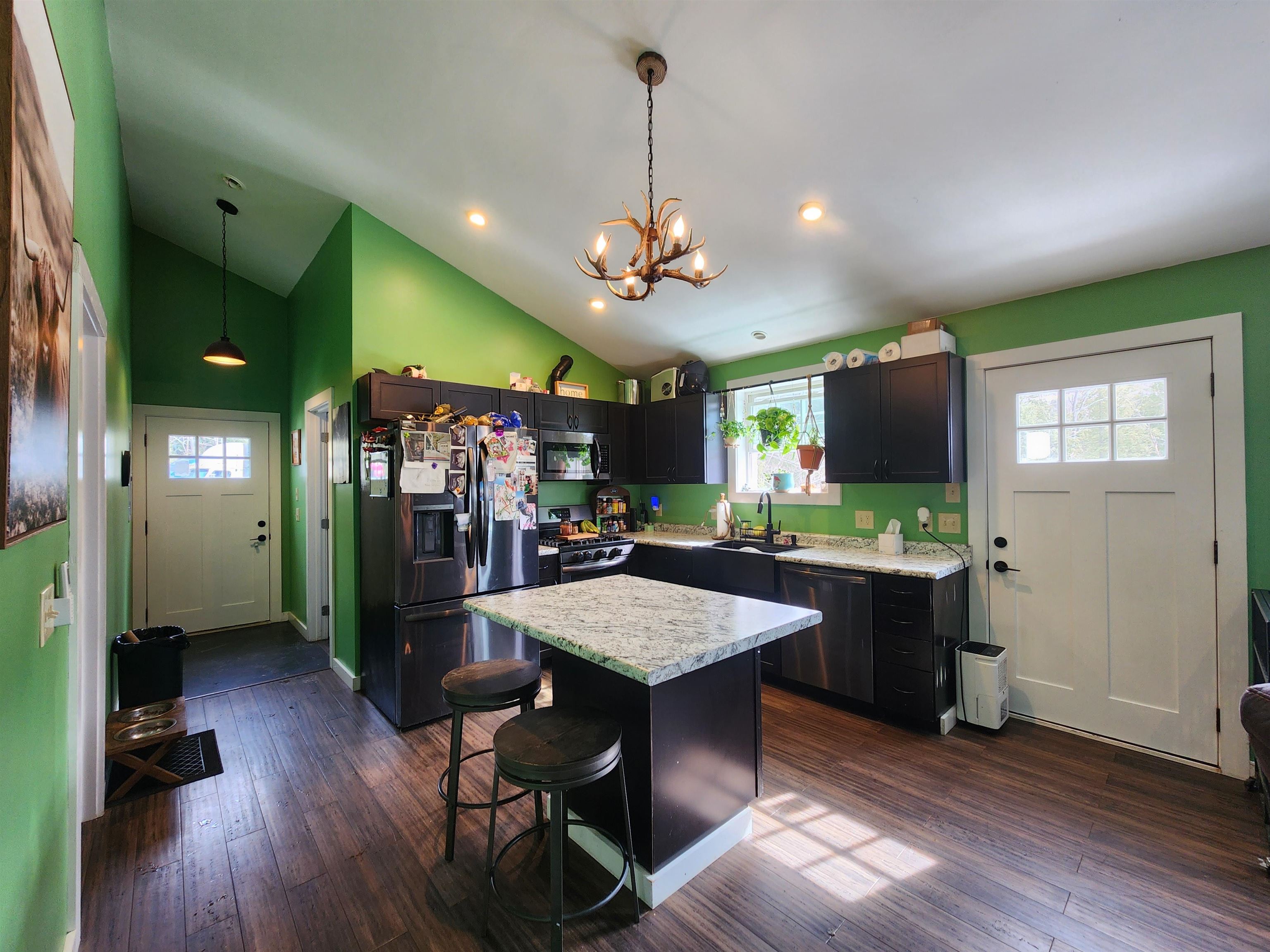 237 North Bennington Road Bennington, NH 03442 - Photo 7 of 18