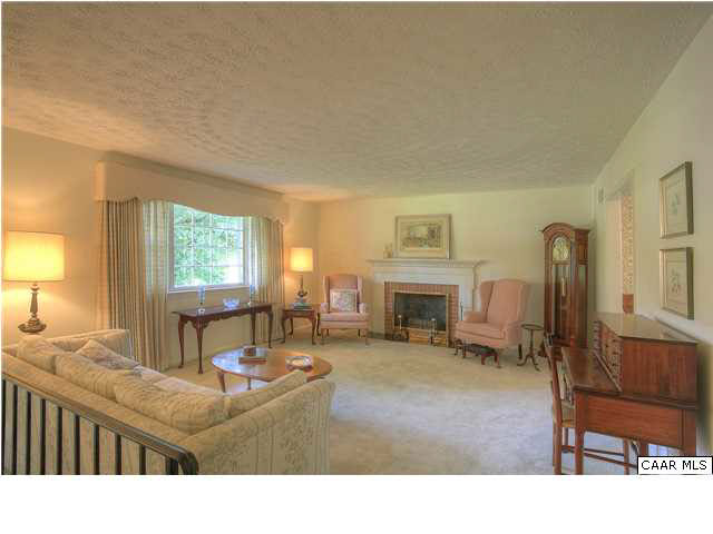 2625 Huntington Road Charlottesville, VA 22901 - Photo 5 of 11 Gallery Image 5