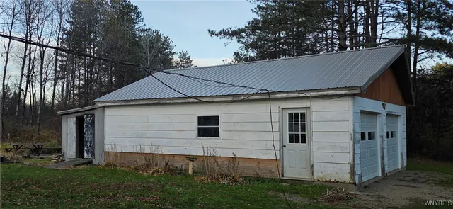 $72,900 | 6676 West Hill Road, Mansfield, NY 14755