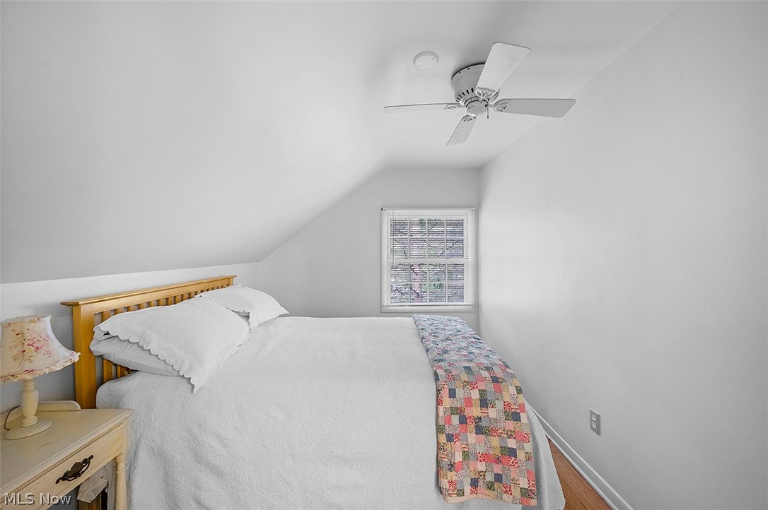 116 Fernwood Road Chagrin Falls, OH 44022 - Photo 18 of 25 Secon Floor Bedroom 3