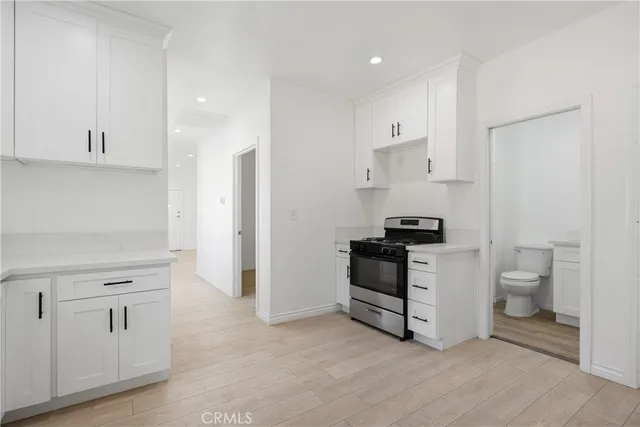 $2,699 | 3929 Brighton Avenue, Los Angeles, CA 90062