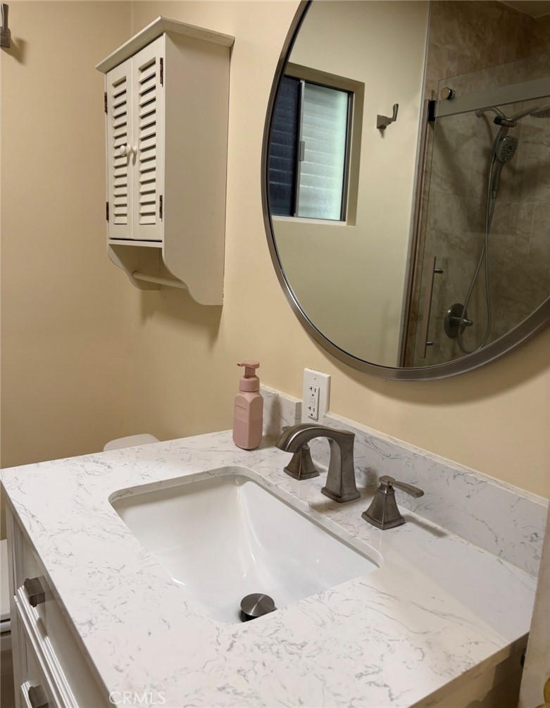 10322 Rincon Avenue Pacoima, CA 91331 - Photo 9 of 22