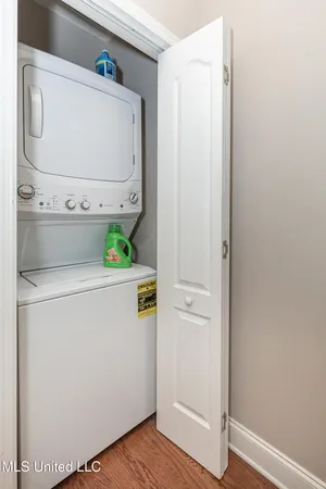 $2,500 | 611 Peach Street, Unit 611, D'Iberville, MS 39540