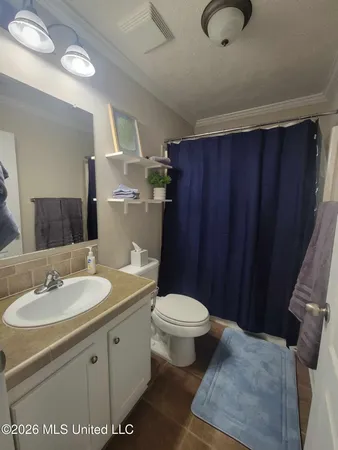 $2,500 | 611 Peach Street, Unit 611, D'Iberville, MS 39540