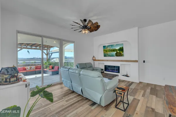 $383,000 | 337 Hector Porras Drive, El Paso, TX 79928