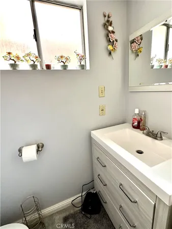 $328,000 | 924 West Aeroplane Boulevard, Big Bear City, CA 92314