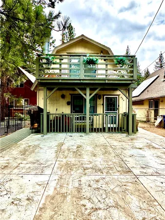 $328,000 | 924 West Aeroplane Boulevard, Big Bear City, CA 92314