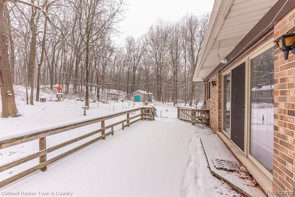 11644 Kerns Way Fenton, MI 48430 - Photo 9 of 50